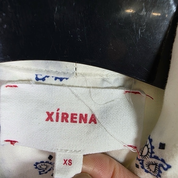 Xirena paisley print Wrap long sleeves Top - Picture 9 of 15